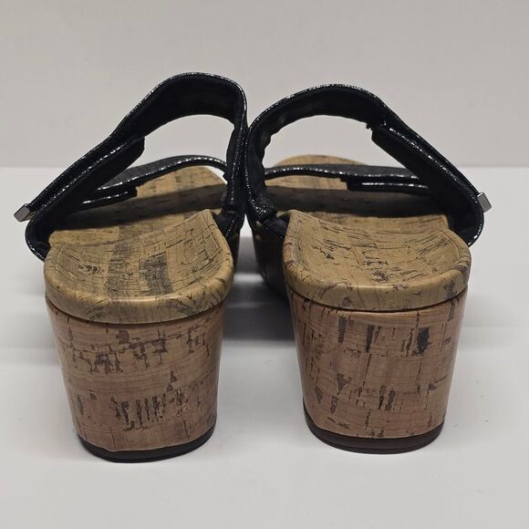 VIONIC Pepper Foil Silver Metallic Adjustable Wedge Sandals Women's Size 9 - Picture 6 of 8